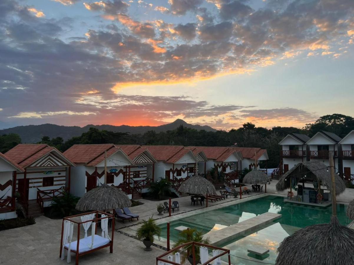 Hotel Palmares Palomino Extérieur photo